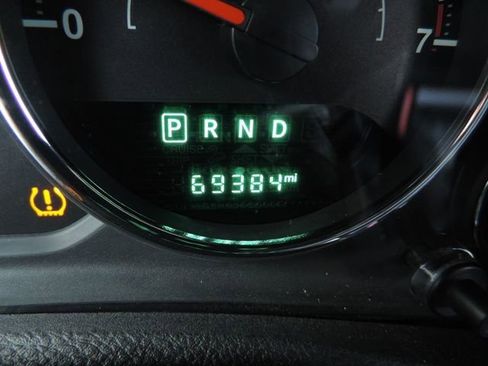 Used 2018 Jeep Wrangler Unlimited Rubicon w/ Connectivity Group image 33