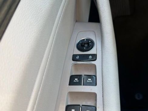 Used 2017 Hyundai Sonata Limited image 17