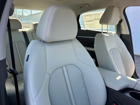New 2026 Hyundai Sonata SEL FWD image 23