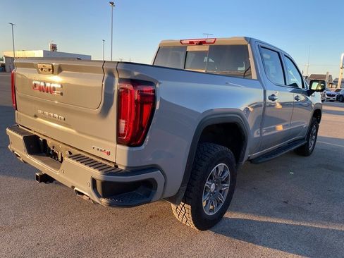 Used 2024 GMC Sierra 1500 AT4 w/ Technology Package image 5
