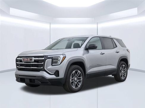 Used 2025 GMC Terrain Elevation FWD image 2