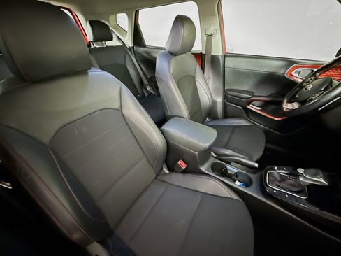 Used 2020 Kia Soul GT-Line Turbo image 36