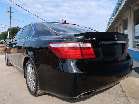 Used 2008 Lexus LS 460 image 7