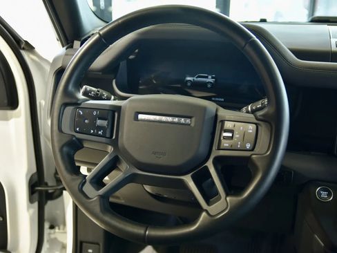 Used 2024 Land Rover Defender 110 X-Dynamic SE AWD/4WD image 23