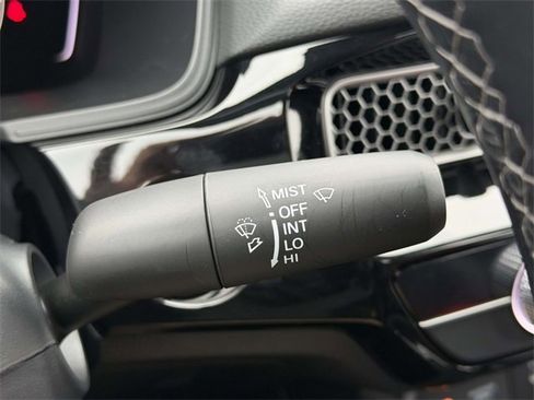 Certified 2025 Honda Civic Sport image 17