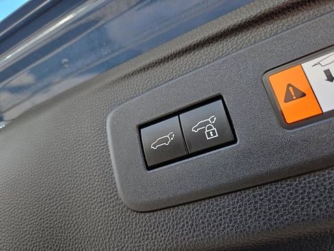 Used 2025 Toyota Land Cruiser image 31