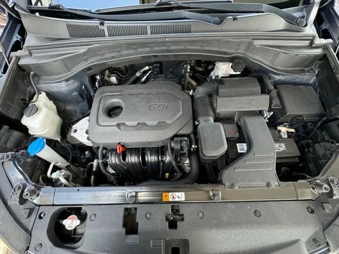 Used 2018 Hyundai Santa Fe Sport w/ 2.4L Value Package 02 FWD image 14