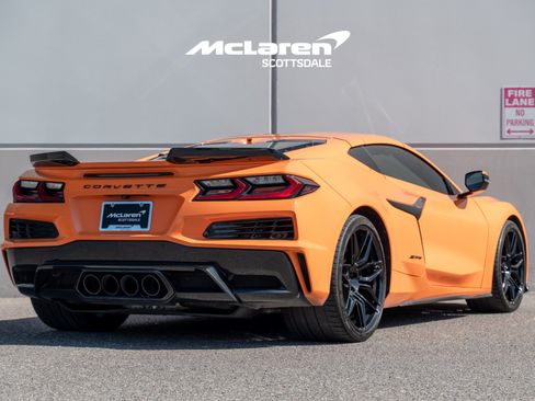 Used 2023 Chevrolet Corvette Z06 RWD image 7