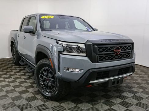 Used 2023 Nissan Frontier PRO-4X w/ Pro-4X Premium Package AWD/4WD image 3