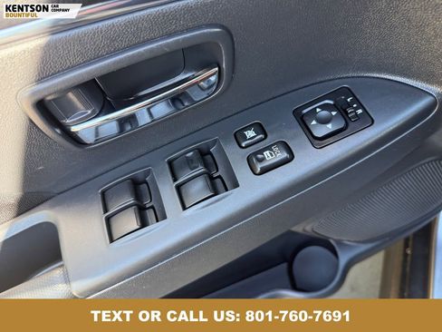 Used 2025 Mitsubishi Outlander Sport AWD image 23