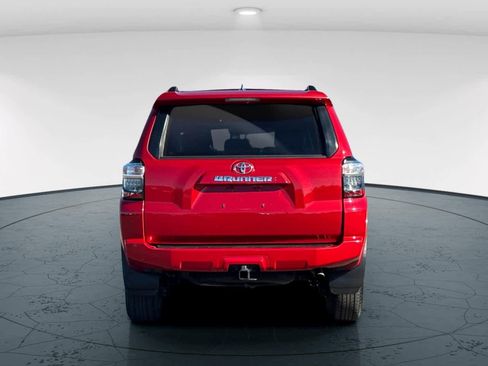 Used 2021 Toyota 4Runner SR5 image 7