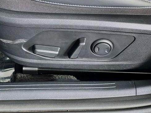 Used 2025 Kia K5 GT-Line w/ GT-Line Premium Package image 13