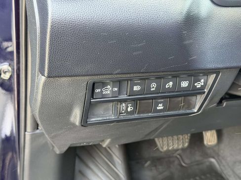 Used 2023 Toyota Tundra SR5 w/ SR5 Premium Package AWD/4WD image 19