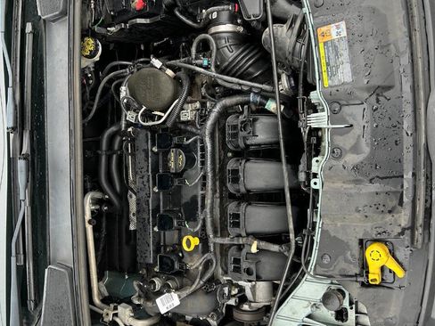 Used 2012 Ford Focus SE image 17