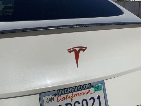 Used 2022 Tesla Model Y Performance image 30