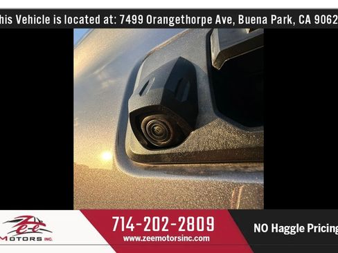 Used 2022 Toyota Tacoma TRD Off-Road image 61