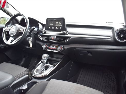 Used 2019 Kia Forte S image 12