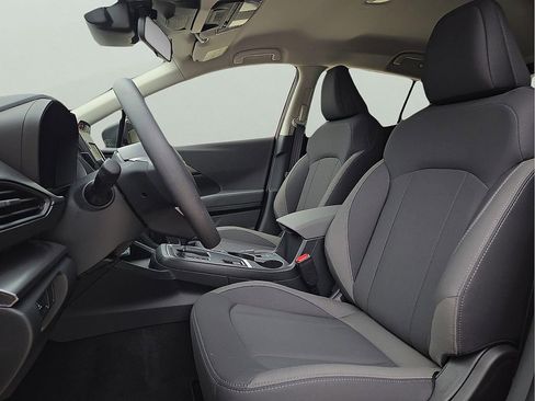 New 2025 Subaru Impreza 2.0i image 13