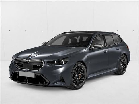 New 2026 BMW M5 Touring image 1