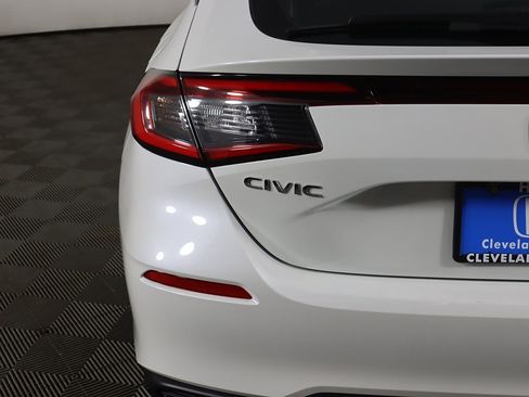 Used 2023 Honda Civic Sport image 12