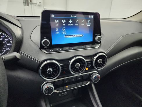 Used 2023 Nissan Sentra SV image 11