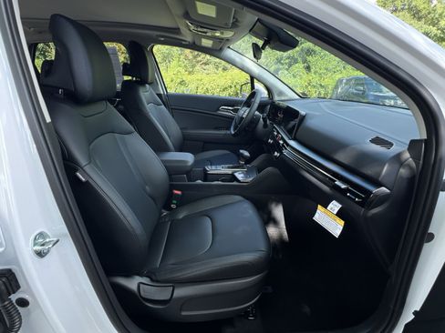 New 2027 Kia Sportage EX FWD image 32