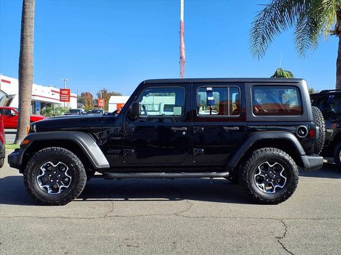Used 2021 Jeep Wrangler Unlimited Sport image 3