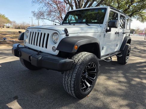 Used 2017 Jeep Wrangler Unlimited Sport w/ Quick Order Package 24S image 9