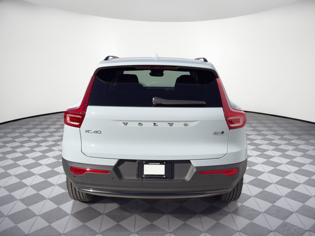 Certified 2026 Volvo XC40 B5 Plus w/ Protection Package Premier AWD/4WD image 11
