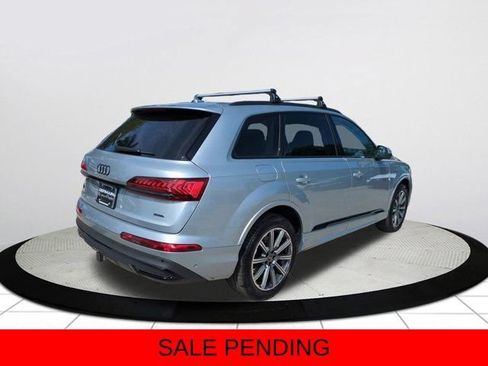 Used 2023 Audi Q7 2.0T Premium Plus w/ Premium Plus Package AWD/4WD image 3