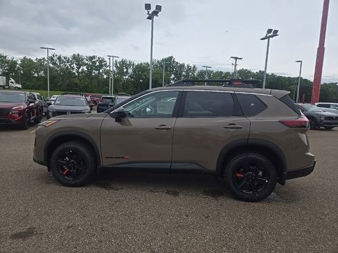 New 2026 Nissan Rogue SV w/ Rock Creek Premium Package AWD/4WD image 4