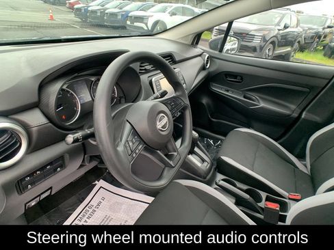 Used 2025 Nissan Versa S FWD image 13