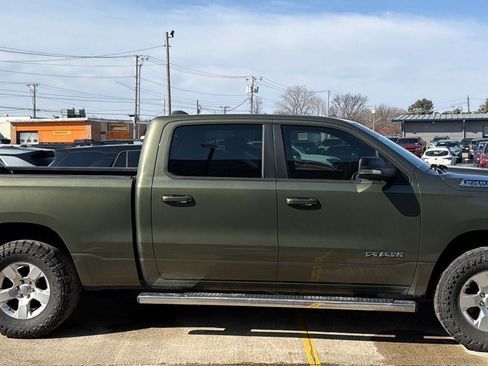 Used 2021 RAM 1500 Big Horn image 3