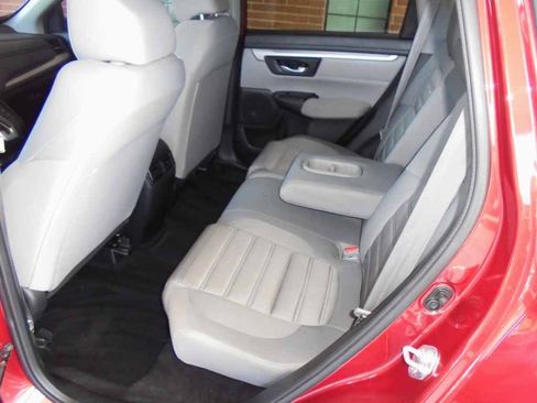 Used 2021 Honda CR-V LX image 9