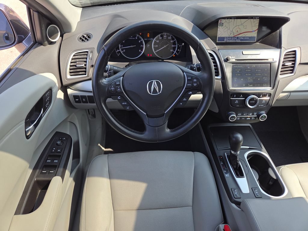 Used 2017 Acura RDX w/ Technology Package AWD/4WD image 4
