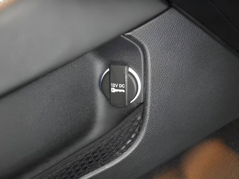 Used 2021 Dodge Challenger R/T image 35