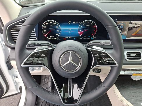 New 2026 Mercedes-Benz GLE 450 4MATIC image 18