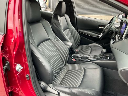 Used 2024 Toyota Corolla XSE image 21