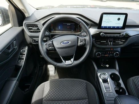 Used 2023 Ford Escape Active AWD/4WD image 34