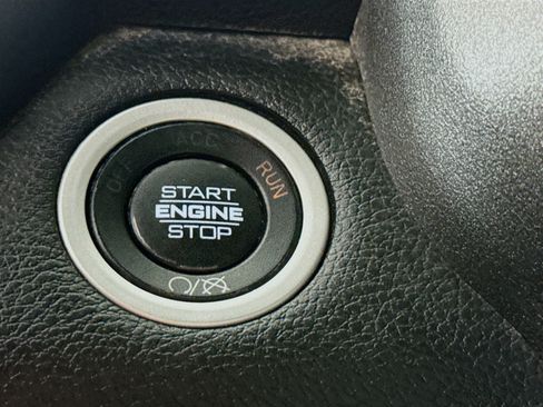 Used 2023 RAM 2500 Tradesman image 20