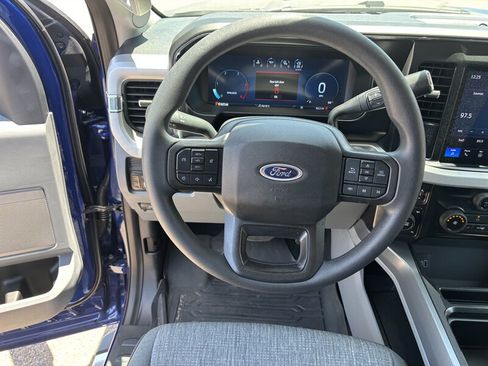 Used 2026 Ford F250 XLT w/ XLT Premium Package AWD/4WD image 19