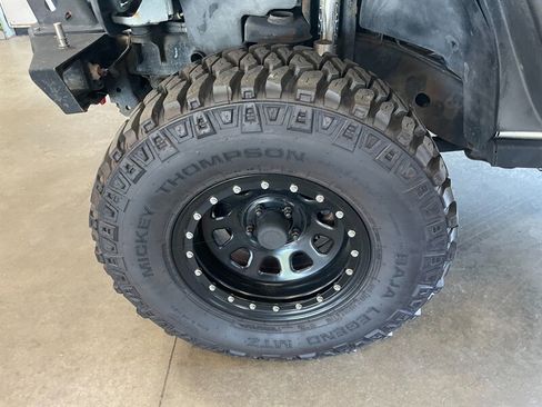 Used 2012 Jeep Wrangler Rubicon w/ PWR Convenience Group AWD/4WD image 20