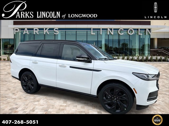 New 2027 Lincoln Navigator Black Label AWD/4WD image 1