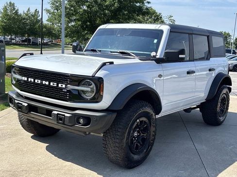 Used 2023 Ford Bronco Wildtrak AWD/4WD image 10