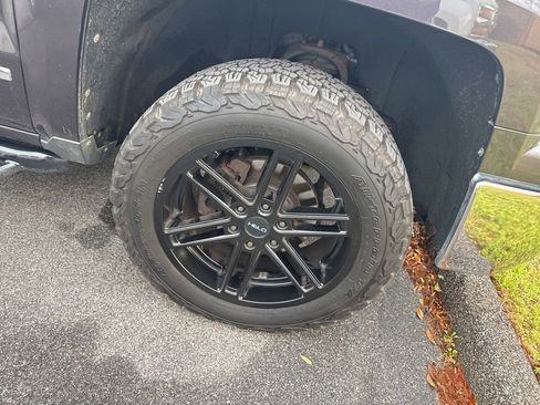 Used 2014 Chevrolet Silverado 1500 LTZ image 6