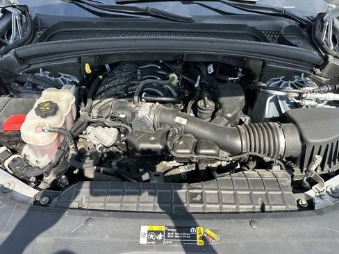 Used 2023 Jeep Grand Cherokee L Altitude AWD/4WD image 59