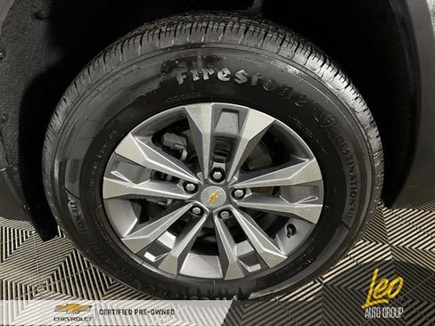 Used 2025 Chevrolet Equinox LT w/ Safety and Technology Package image 28