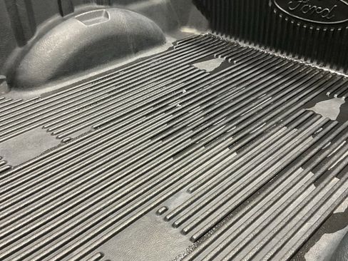 Used 2021 Ford F150 Lariat w/ Equipment Group 502A High image 22