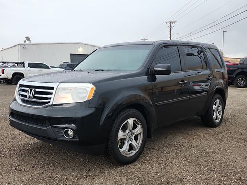 Used 2015 Honda Pilot EX image 1