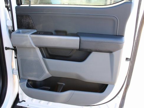 Used 2021 Ford F150 XLT w/ Equipment Group 301A Mid image 37